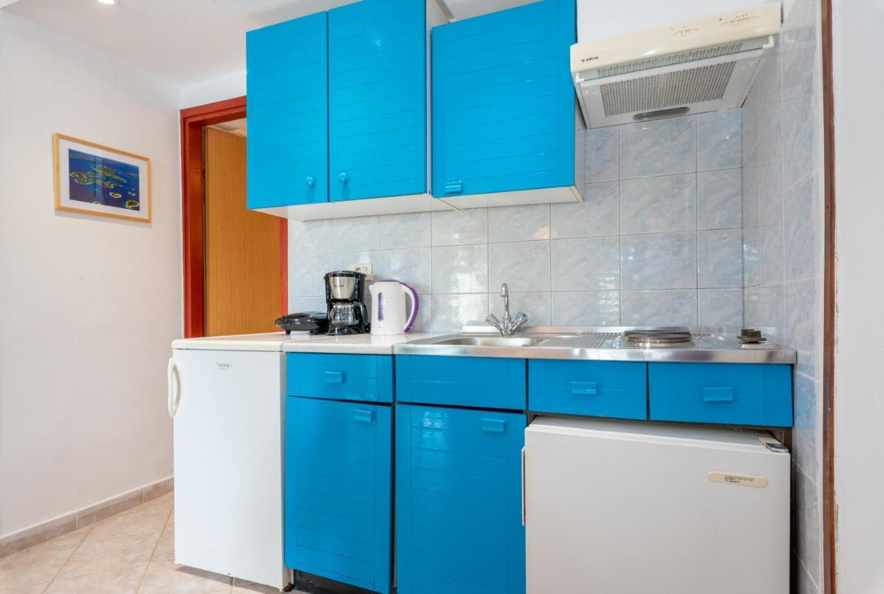 Apartments Mandica Rabac Eksteriør billede